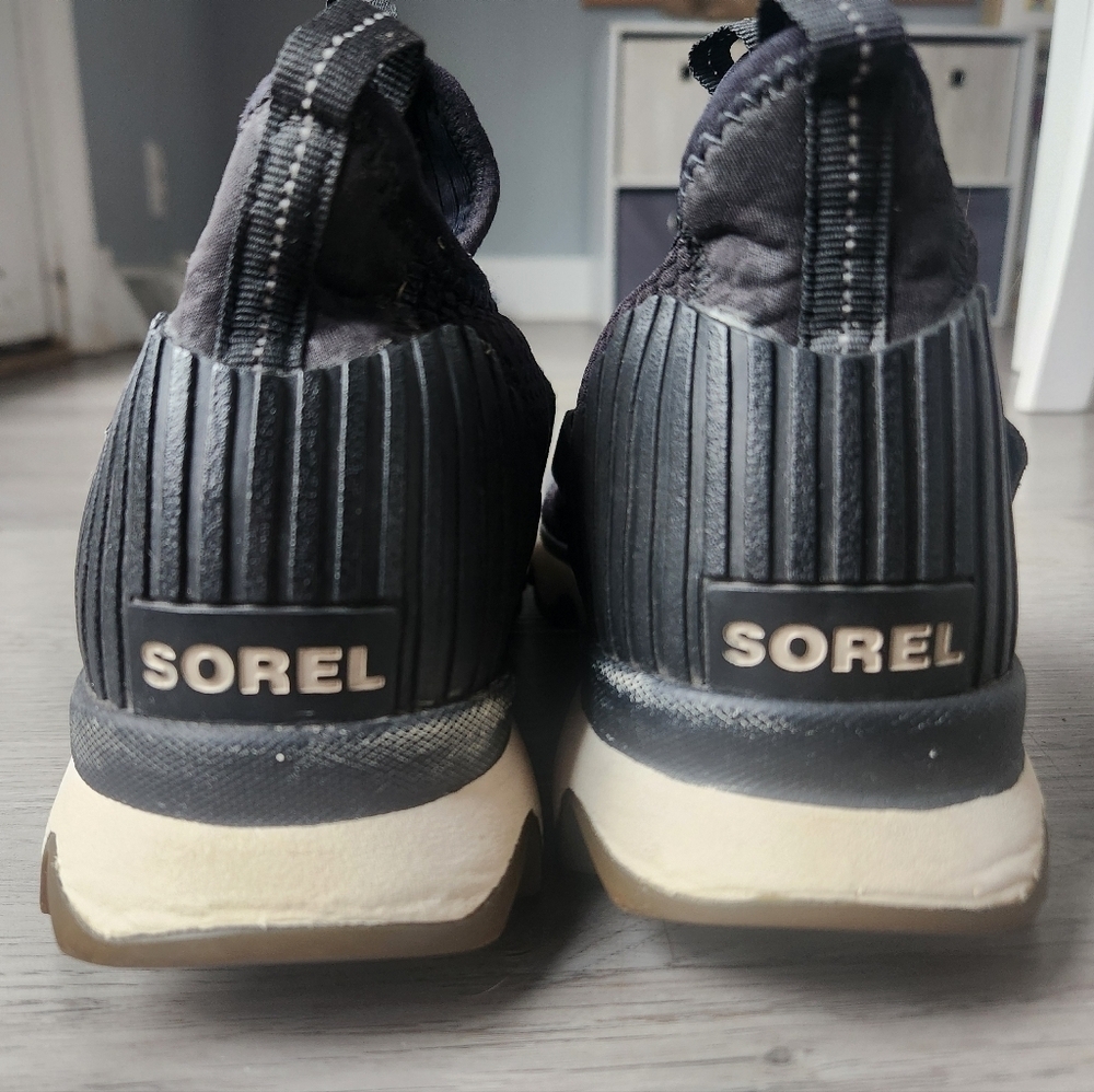 Sorel kinetic sneakers woman size 8 - Picture 6 of 10